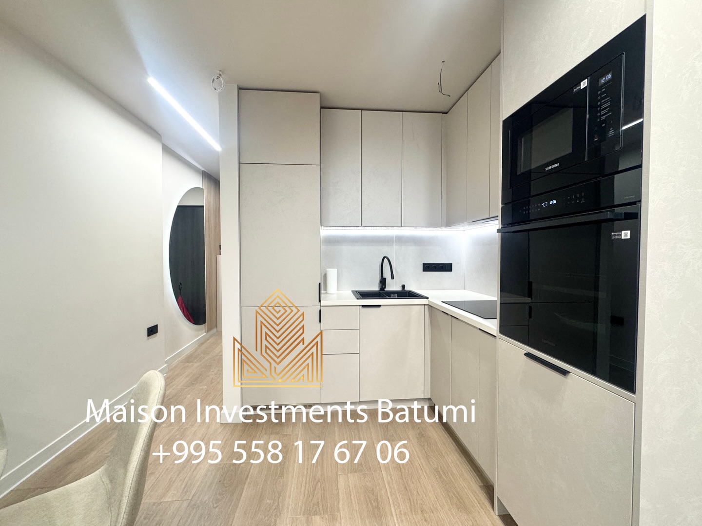 Three room apartment in Blue Sky Tower