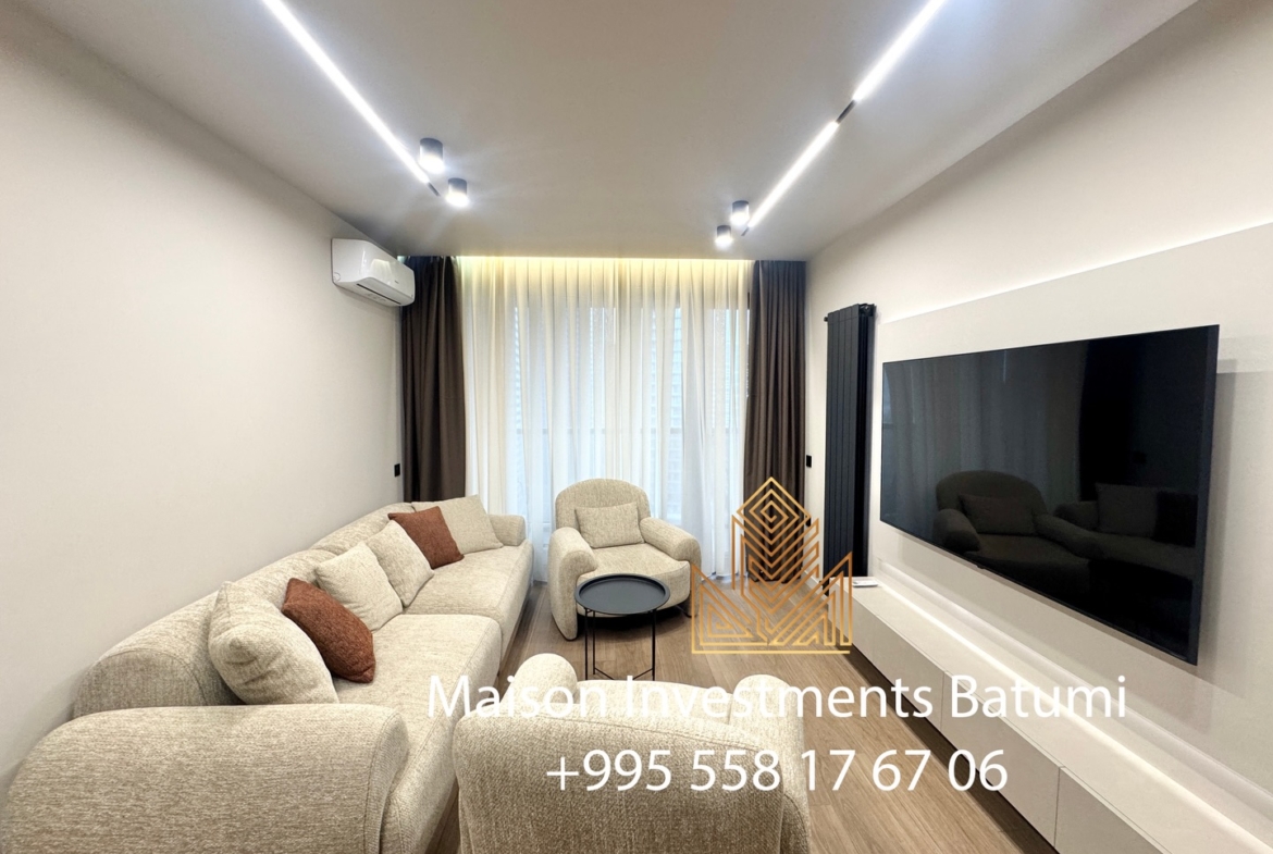 Three room apartment in Blue Sky Tower