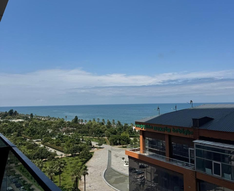 Office space for sale in Solis