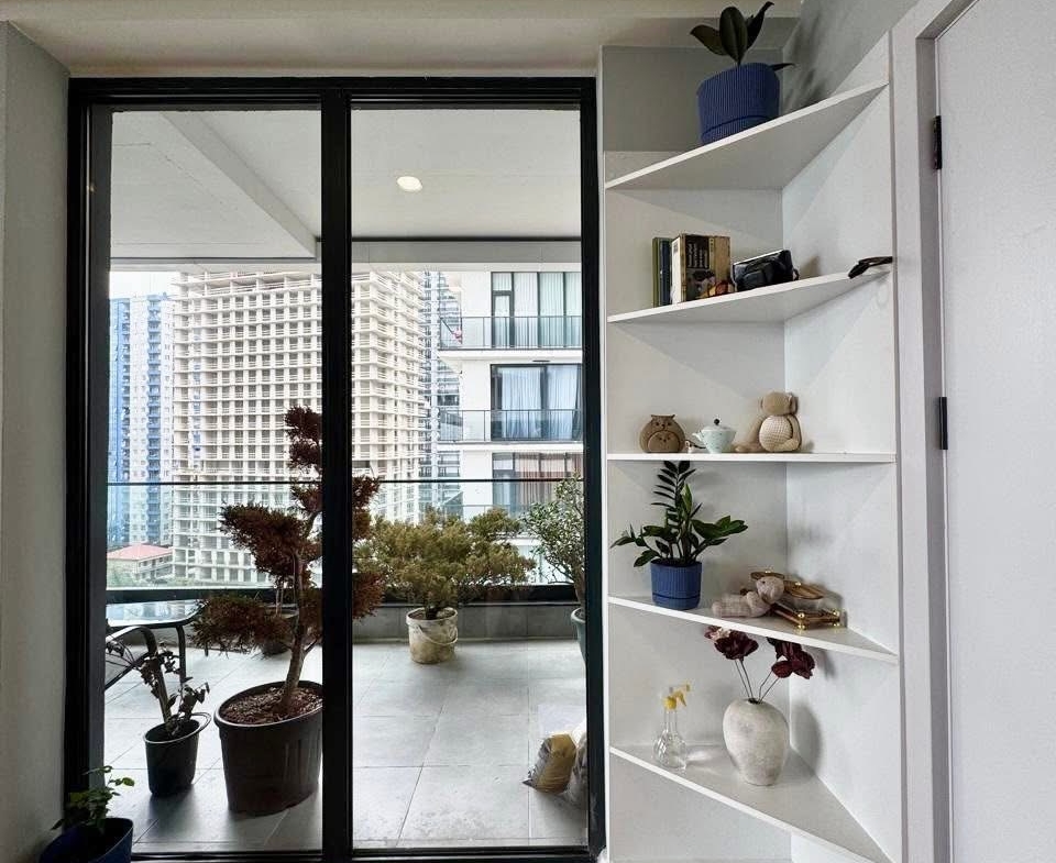 Office space for sale in Solis