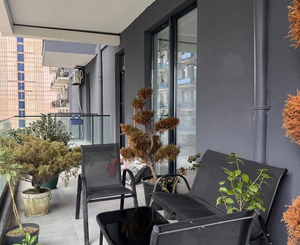 Office space for sale in Solis