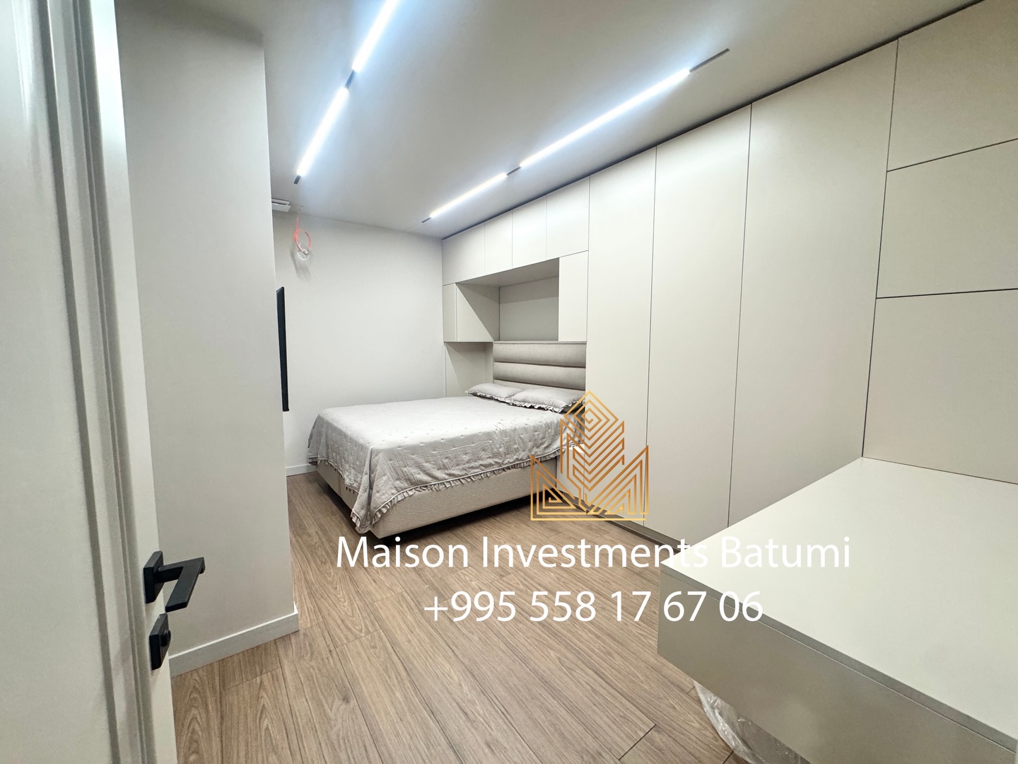 Three room apartment in Blue Sky Tower