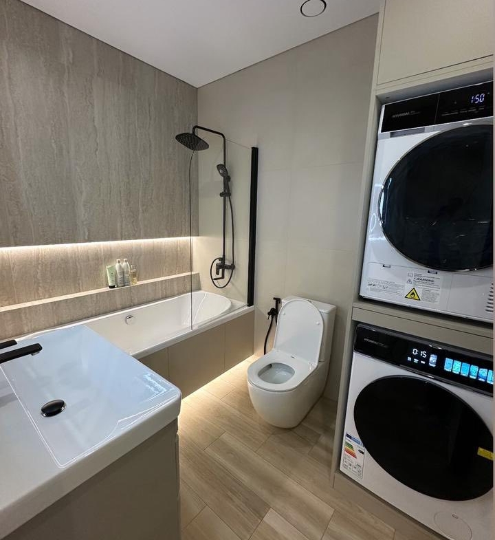 Big studio for sale in Bagrationi Residence