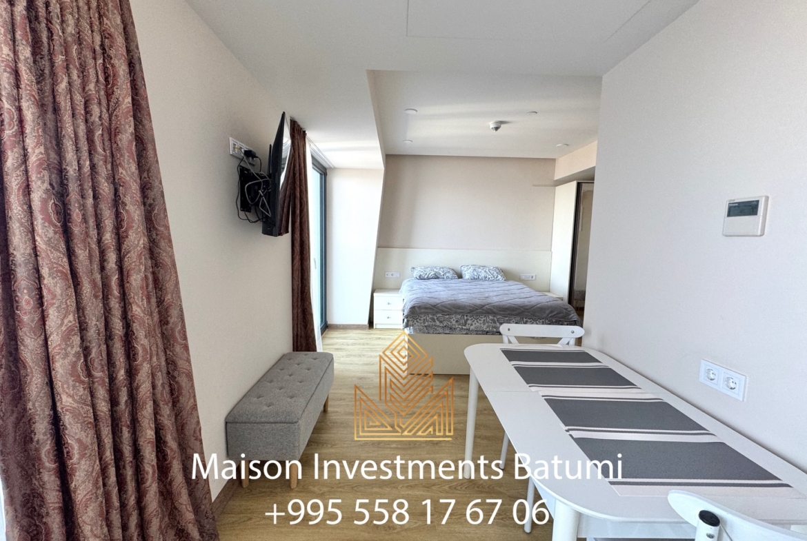 Big studio apartment for sale in Alliance Privilege