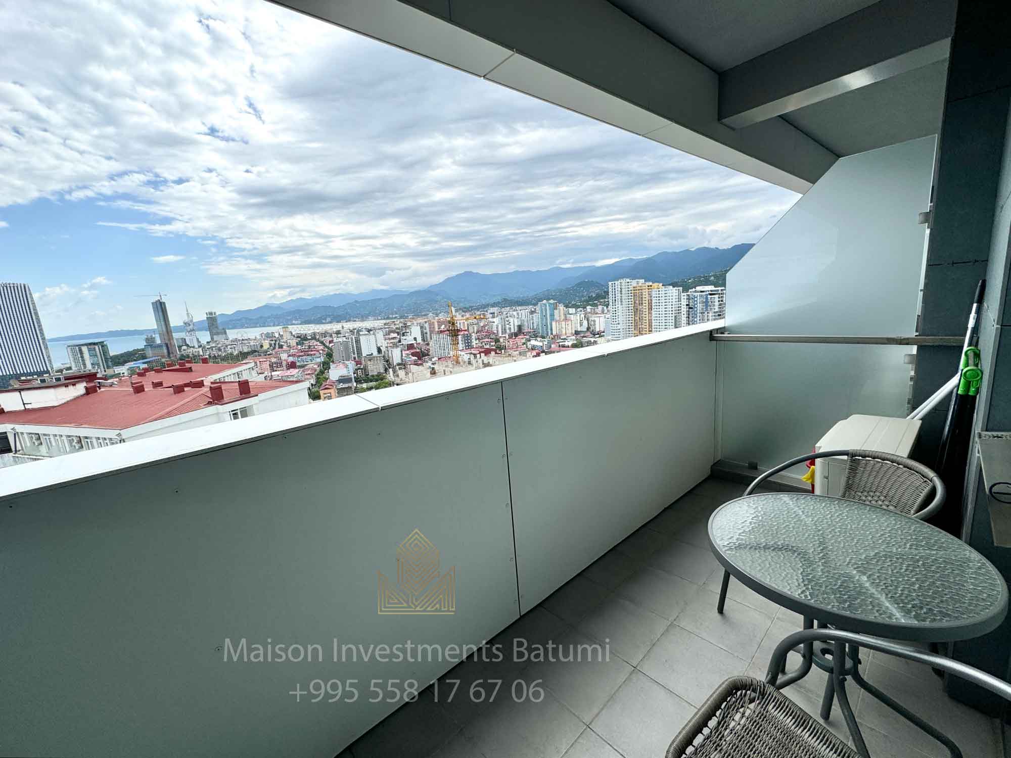 Studio for sale in Alliance Palace