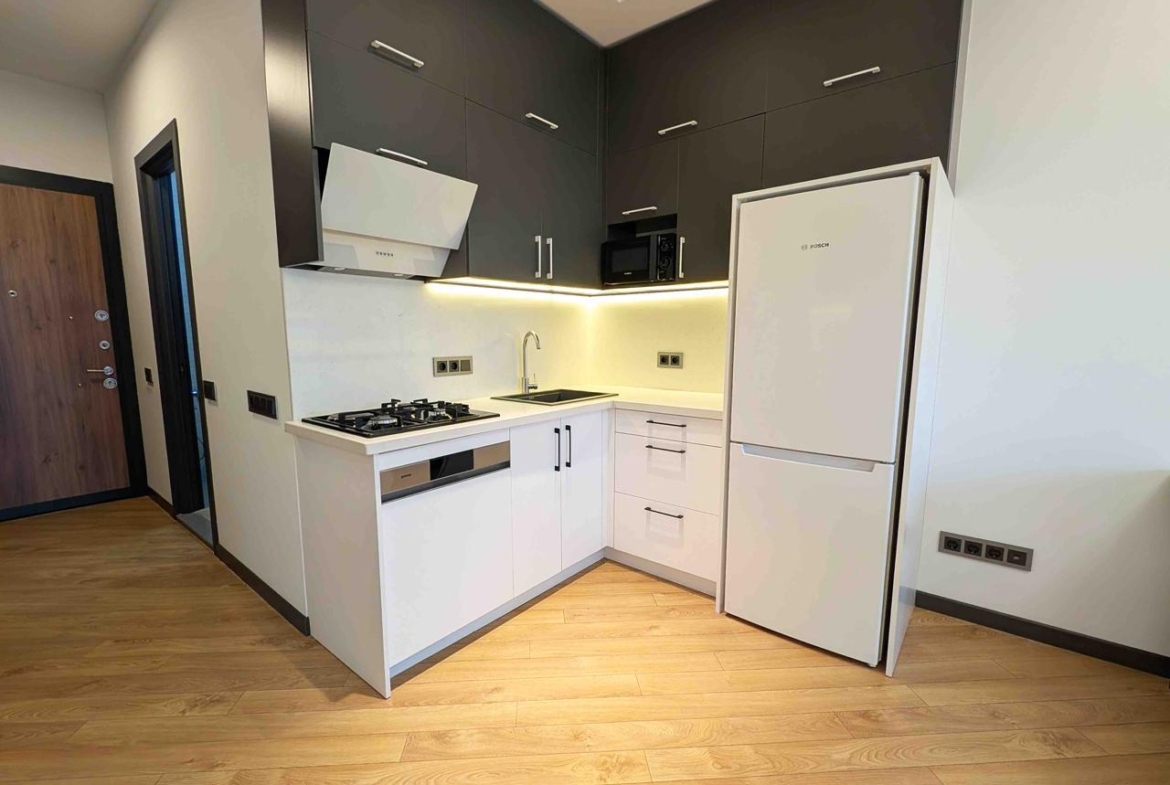 Two room apartment in Intourist Residence