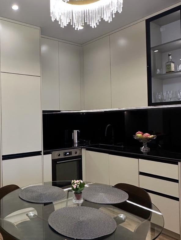 Big studio for sale in Bagrationi Residence