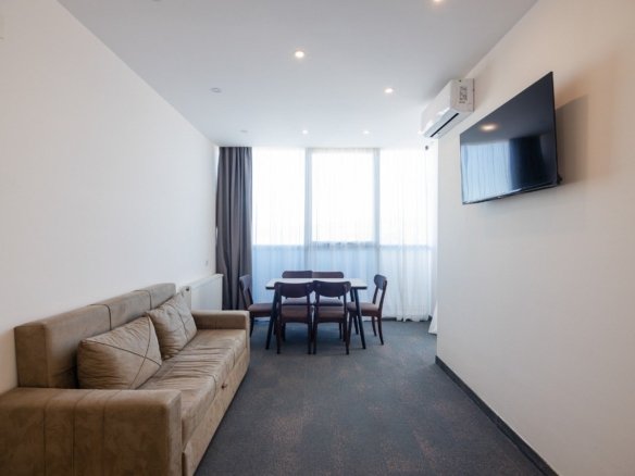 Three room apartment in Sunrise Residence