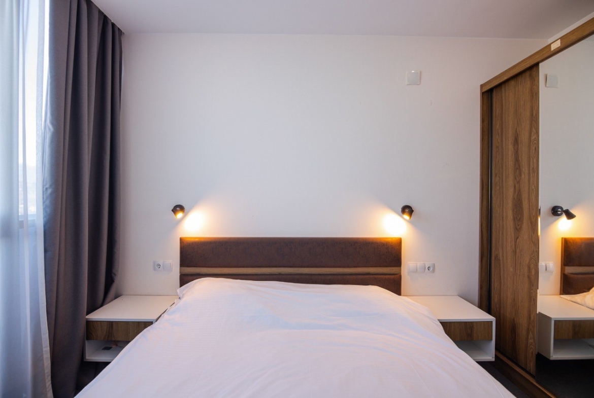 Three room apartment in Sunrise Residence