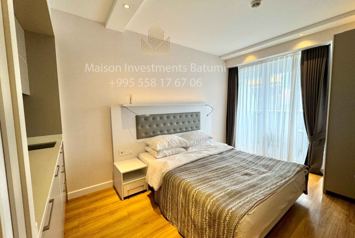 Studio for sale in Alliance Palace