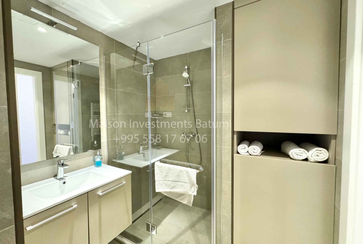 Studio for sale in Alliance Palace