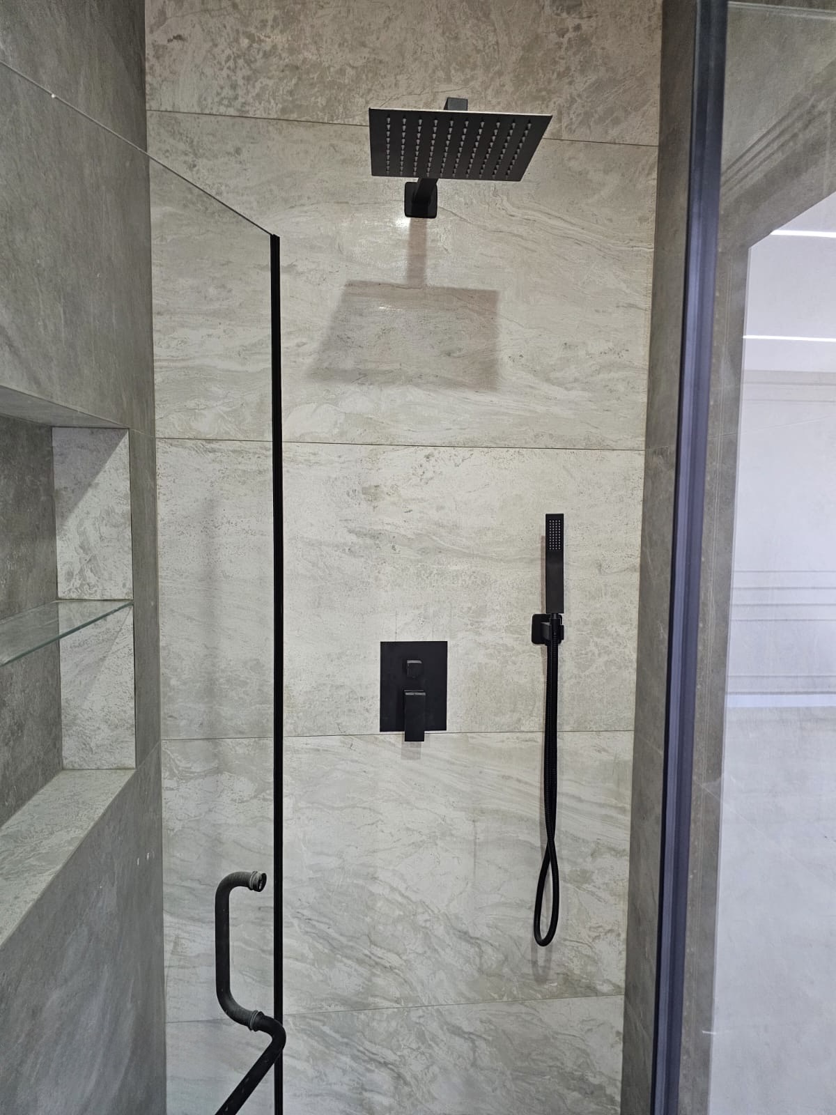3d997f3c-2a8b-41c1-ac45-04db56b833ad Two room apartment in Porta Batumi Tower