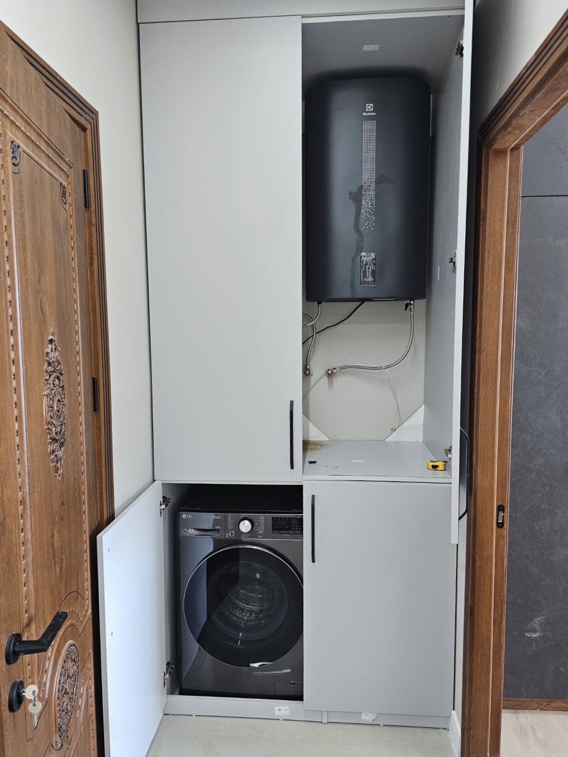 54385aa6-cb61-4f09-9964-b9eb71046f91 Two room apartment in Porta Batumi Tower