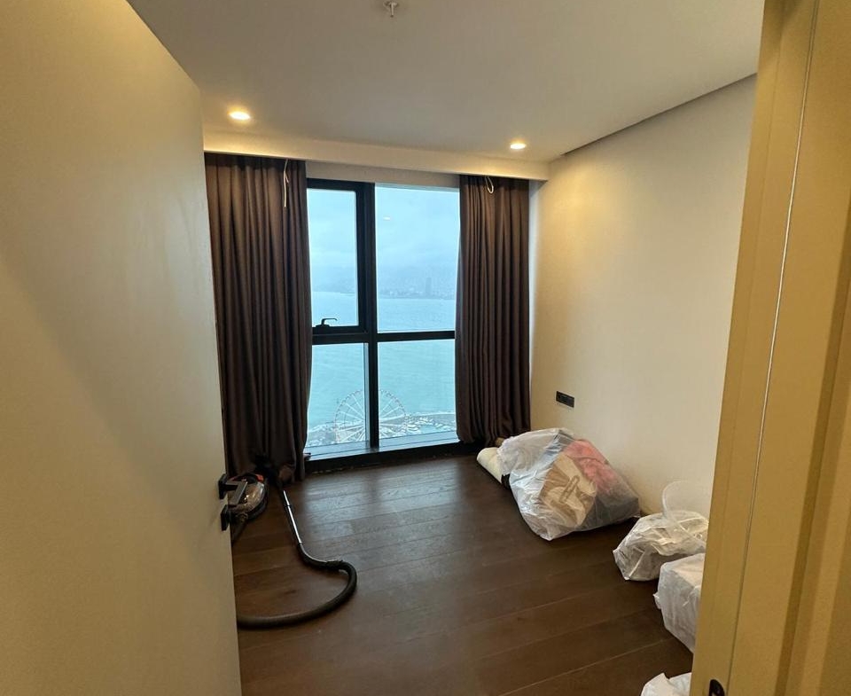 Three room apartment in Porta Tower