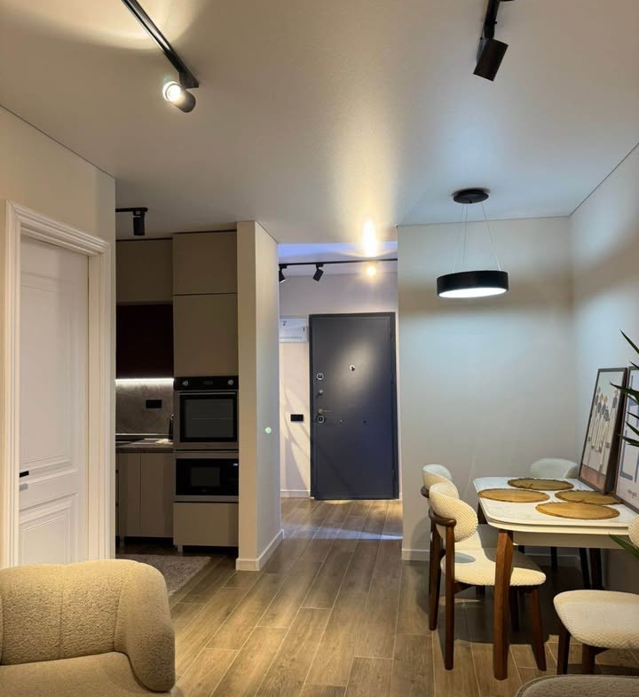 Two room apartment in Bagrationi Residence
