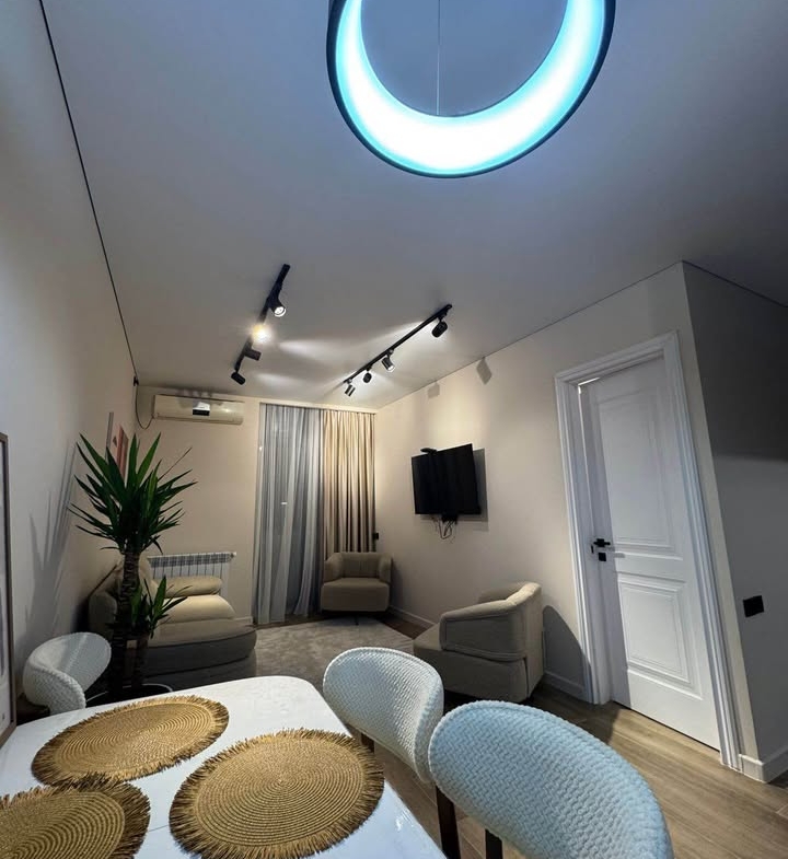 Two room apartment in Bagrationi Residence