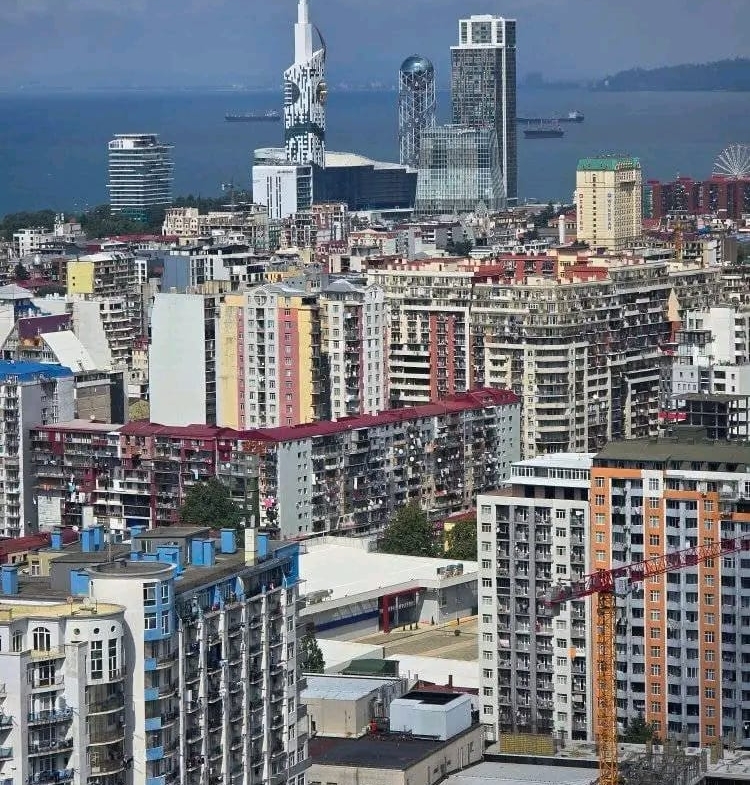 Three room apartment in Calligraphy Towers
