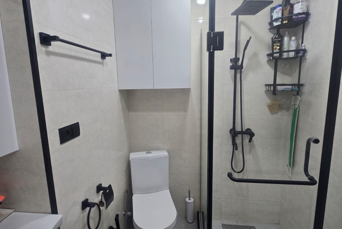 Three room apartment in Calligraphy Towers