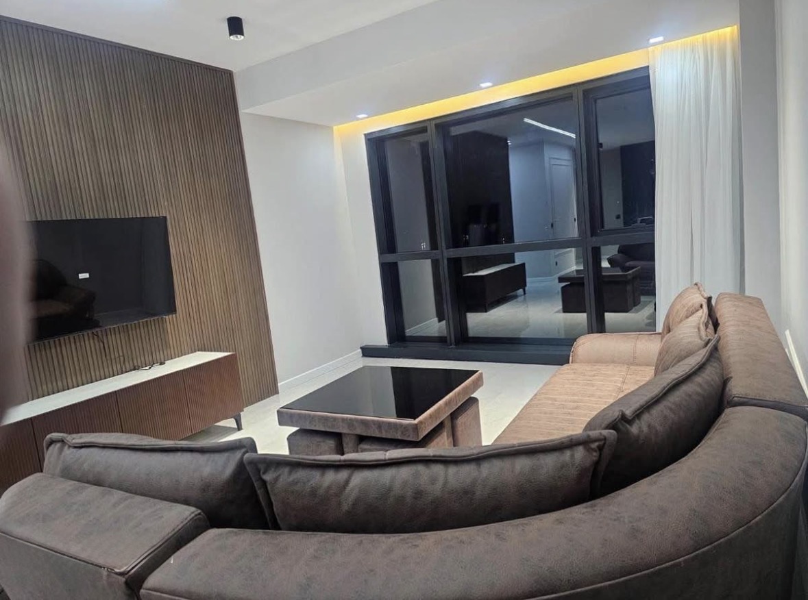 Two room apartment in Porta Tower
