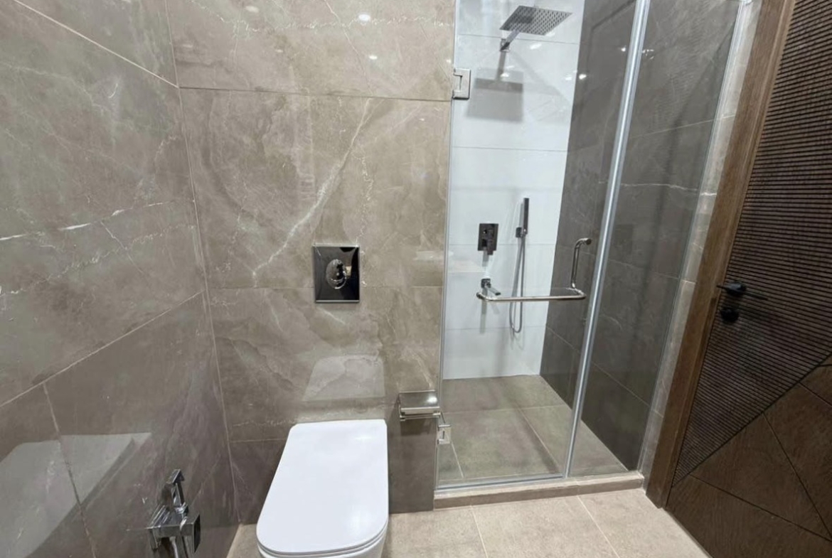 Two room apartment in Porta Tower