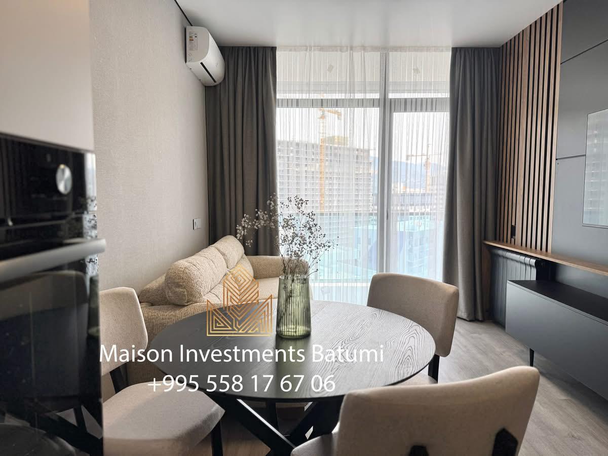 Two room apartment in Bagrationi Residence