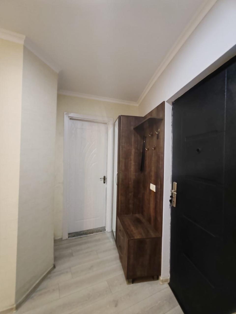 150a7643-0a00-4384-bdaf-9fa6df5f2a55 Three room apartment in New Wave