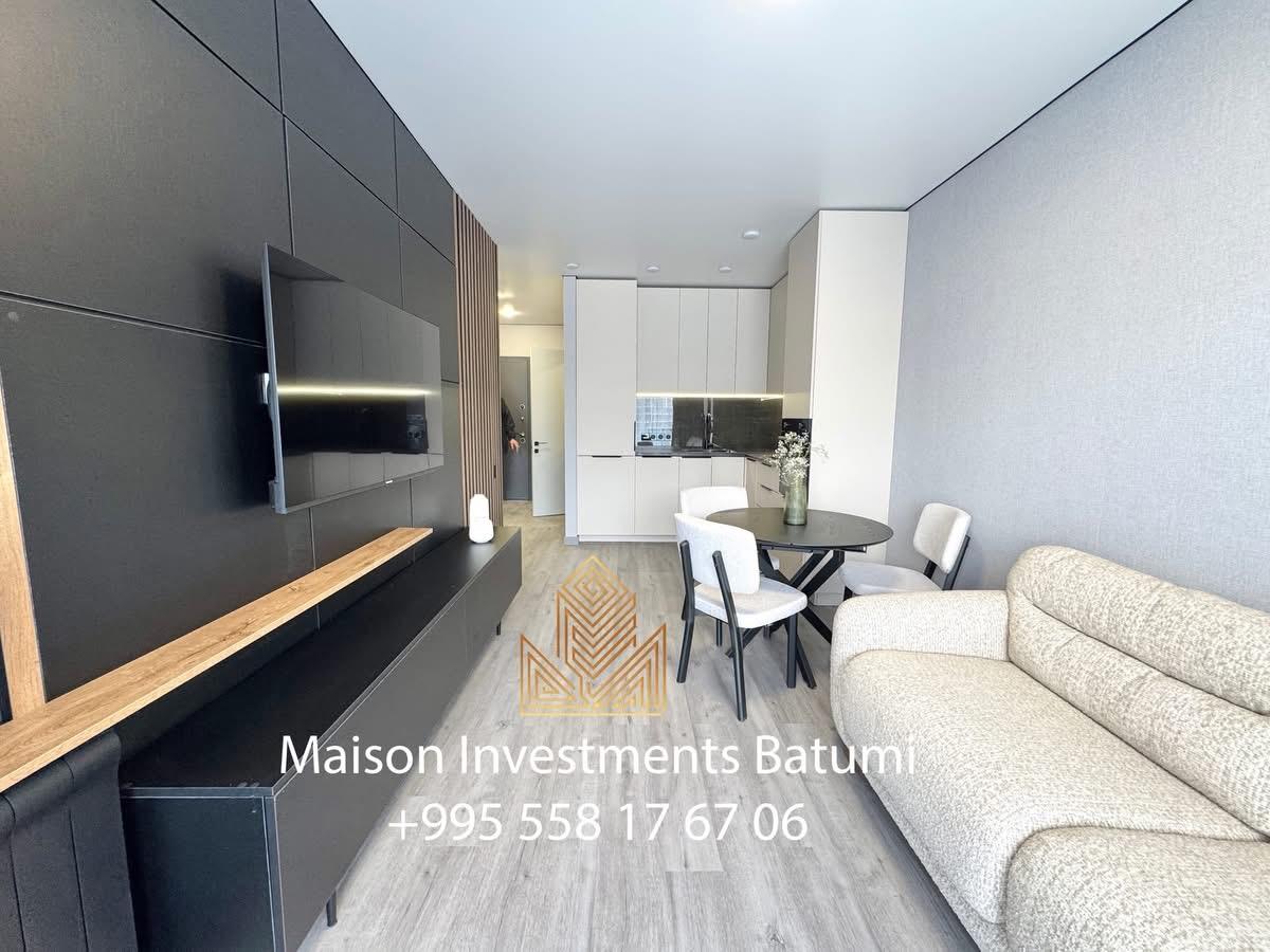 Two room apartment in Bagrationi Residence