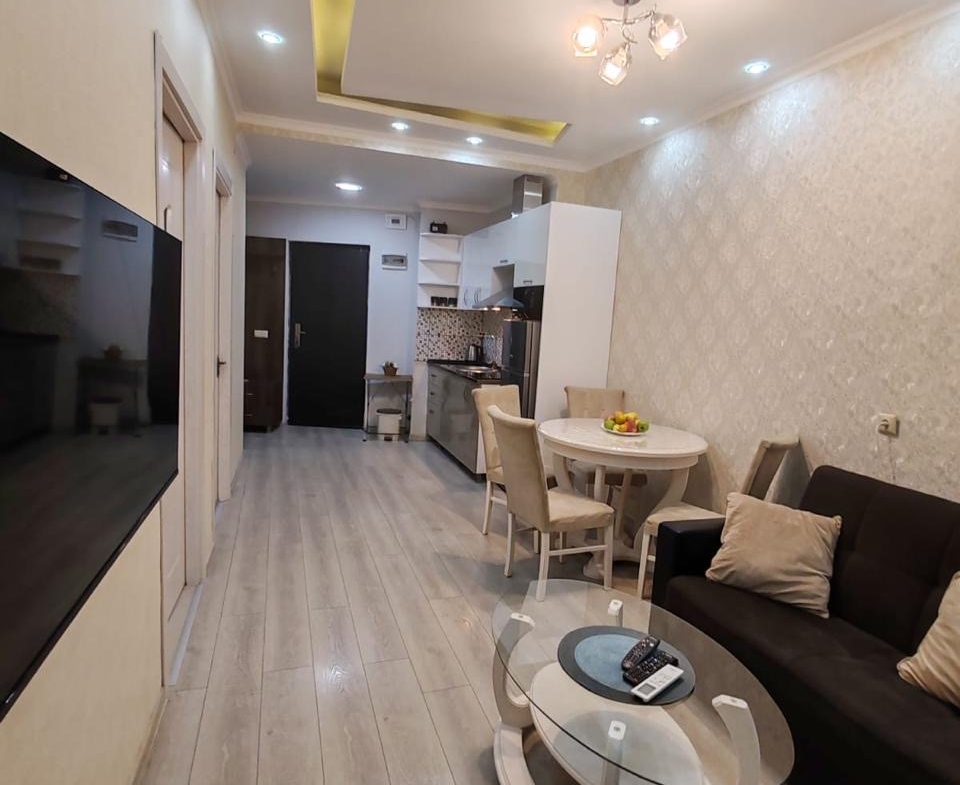 Three room apartment in New Wave