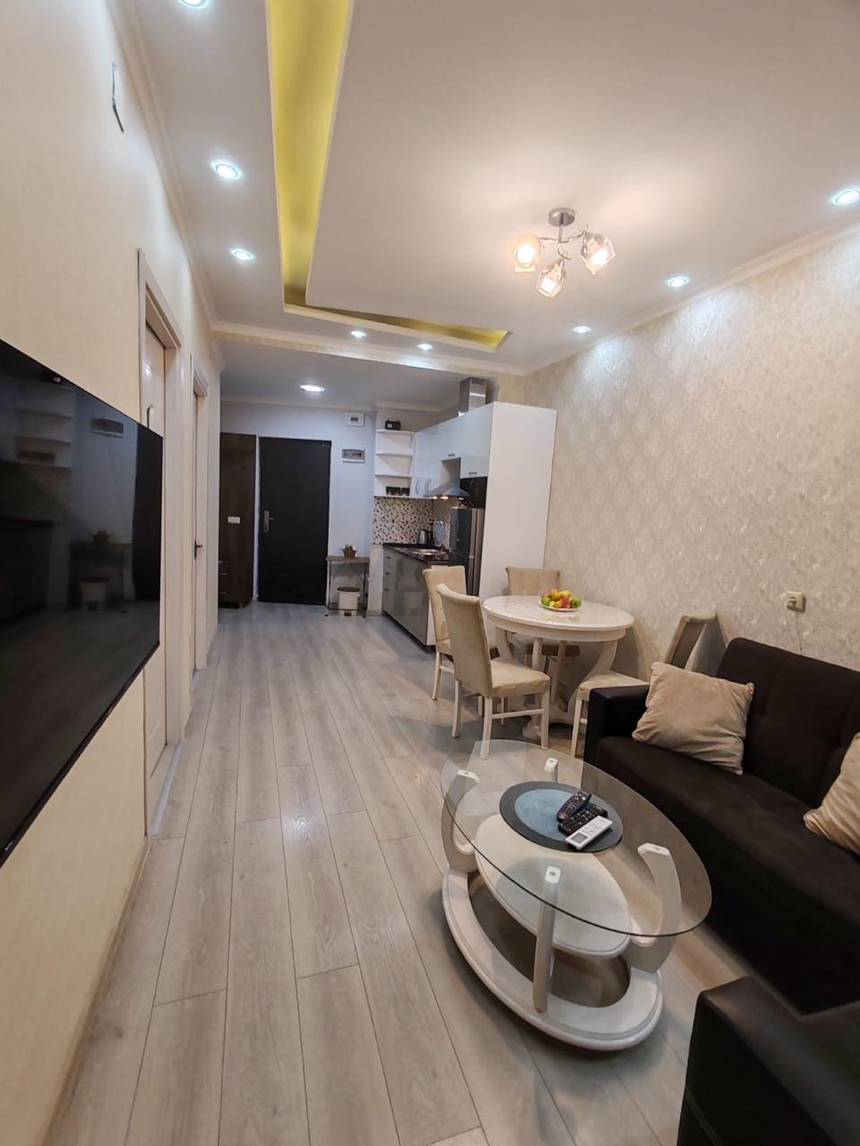 60824023-dd8c-4c21-9fbf-80e48e96e728 Three room apartment in New Wave