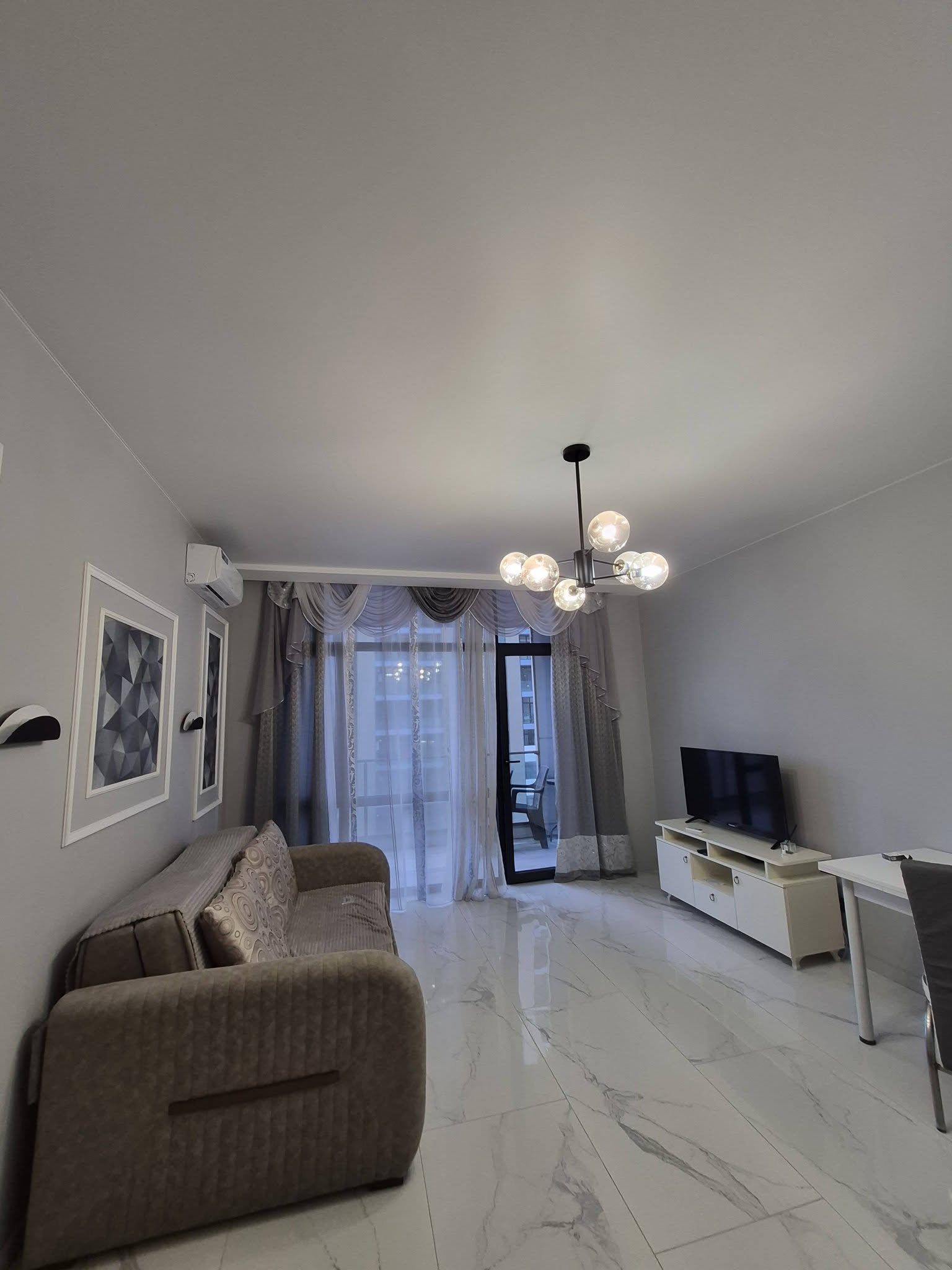 Studio for sale in Black Sea Towers
