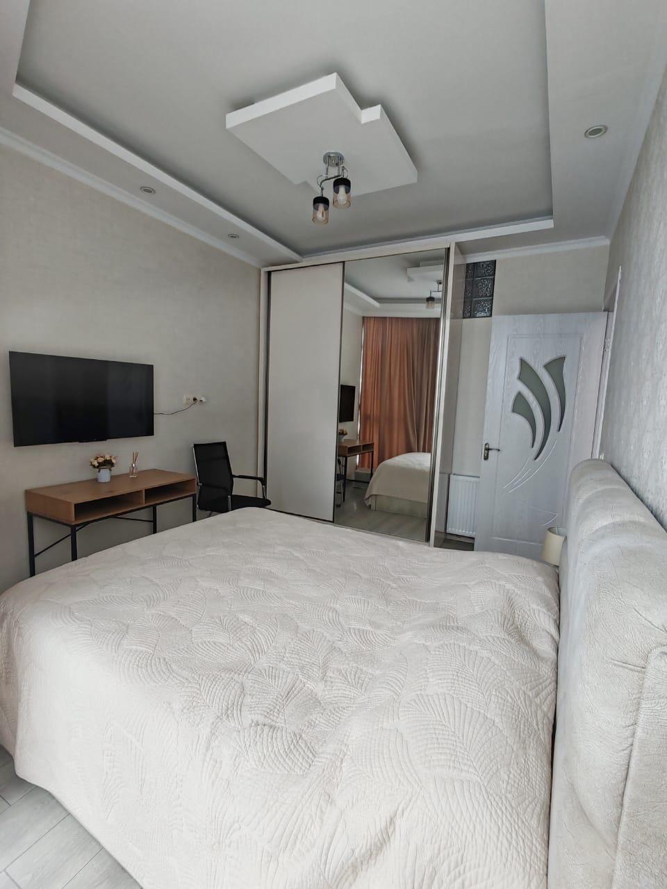 Three room apartment in New Wave
