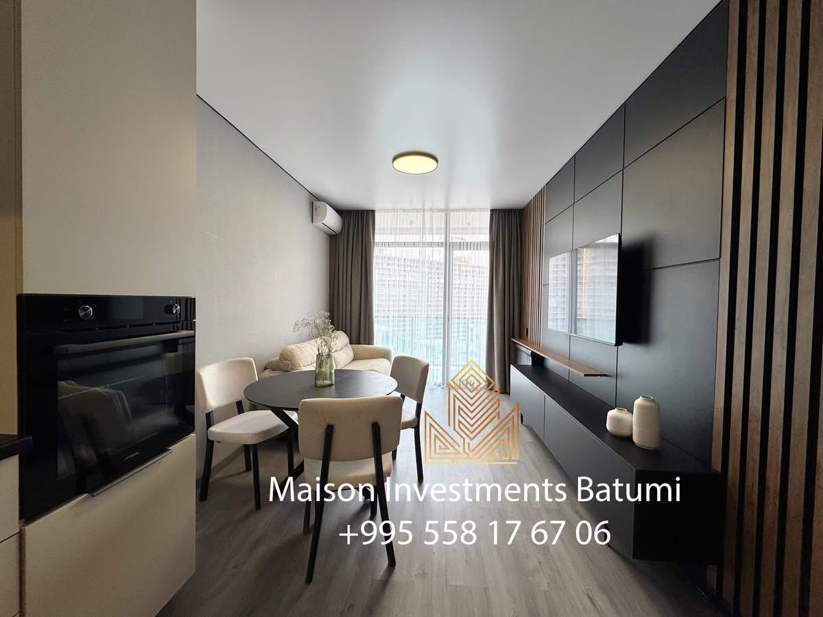 Two room apartment in Bagrationi Residence