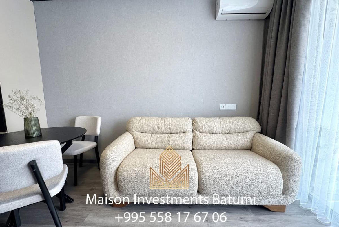 Two room apartment in Bagrationi Residence