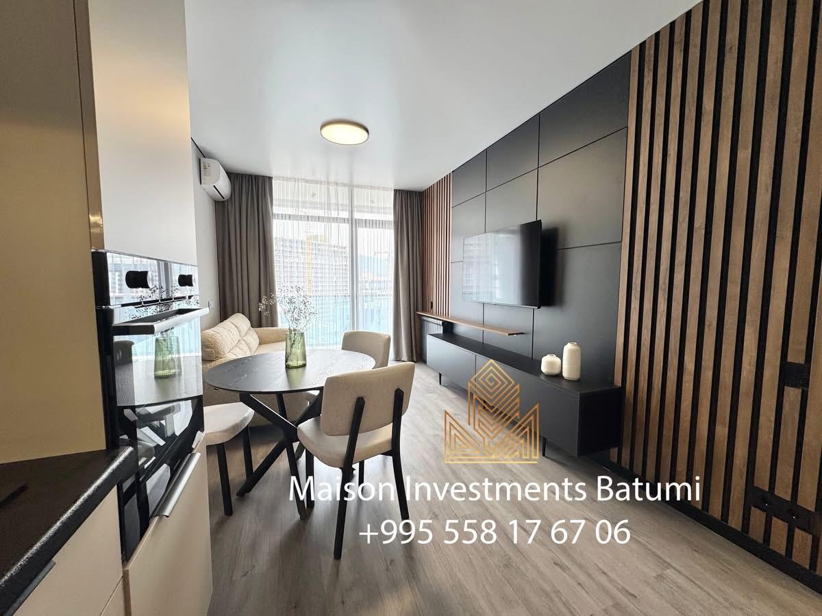 Two room apartment in Bagrationi Residence
