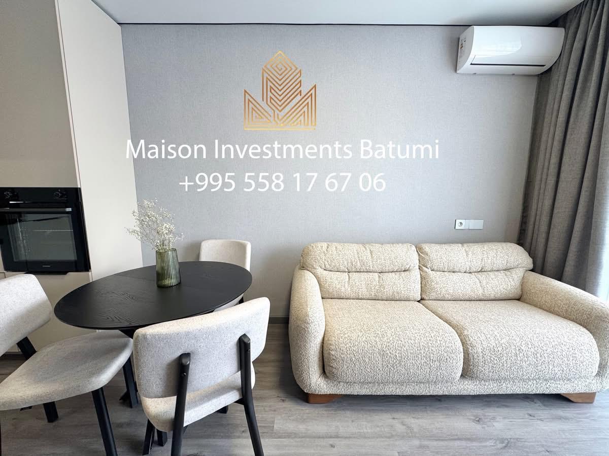 Two room apartment in Bagrationi Residence