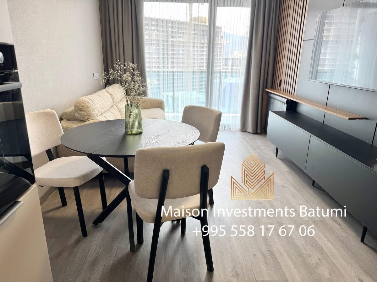 Two room apartment in Bagrationi Residence