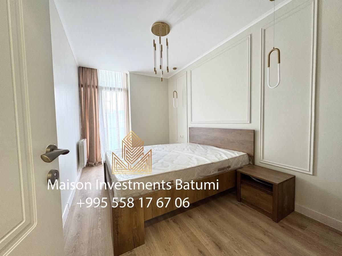 Two room apartment in Bagrationi Residence