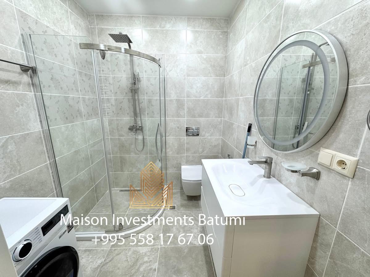 Two room apartment in Bagrationi Residence