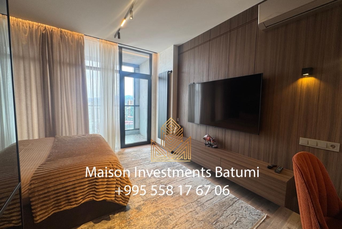 Studio for sale in Black Sea Towers