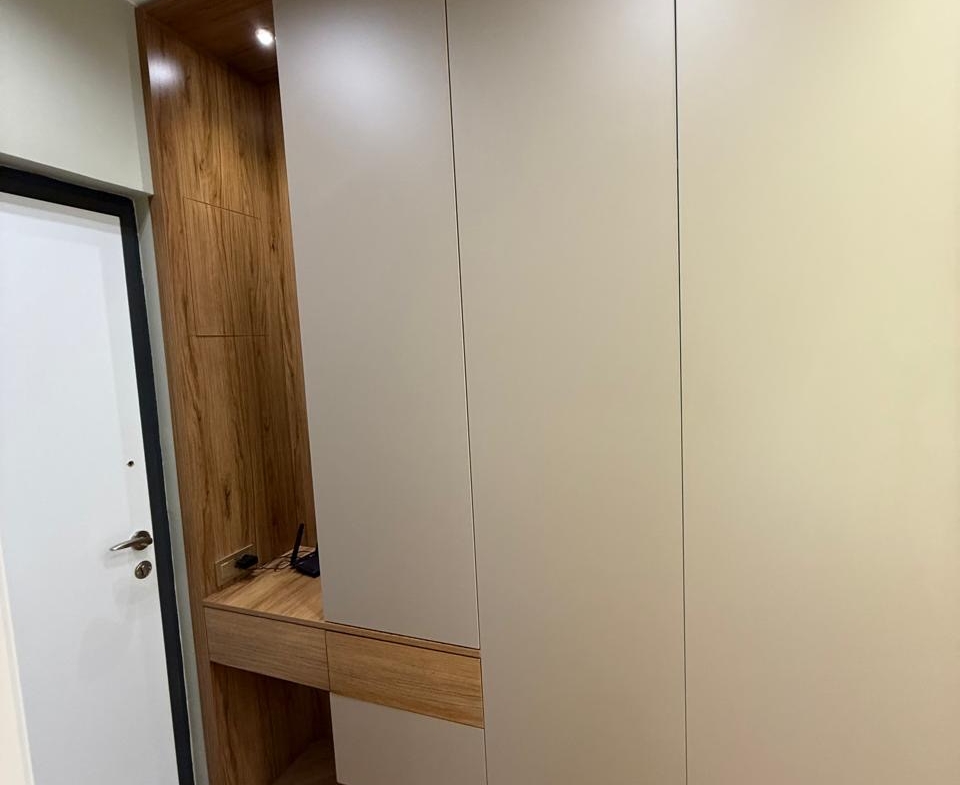 Two room apartment in Calligraphy Towers