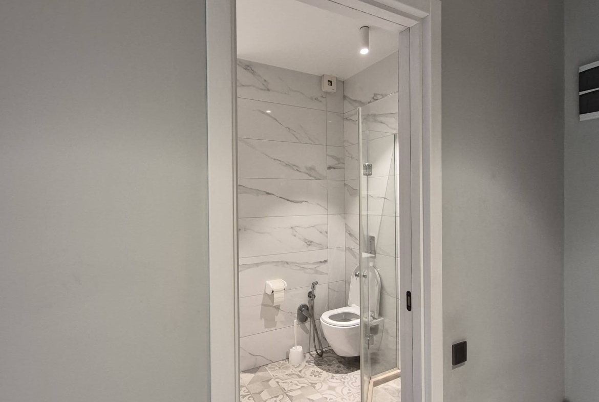 Studio for sale in Black Sea Towers
