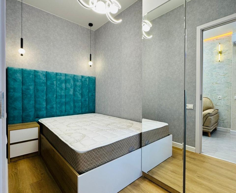 Two room apartment for sale in Black Sea Towers