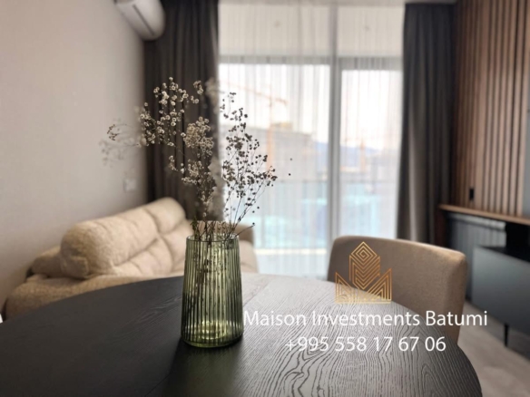 Two room apartment in Bagrationi Residence