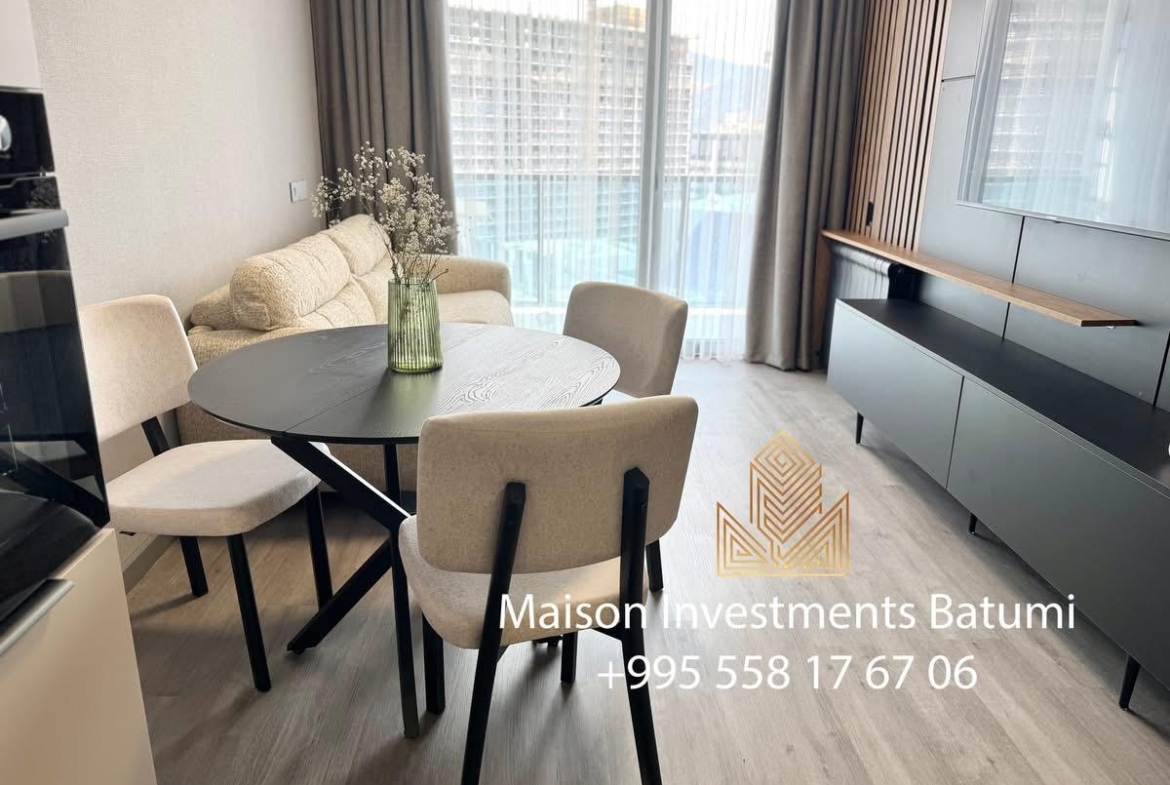 Two room apartment in Bagrationi Residence