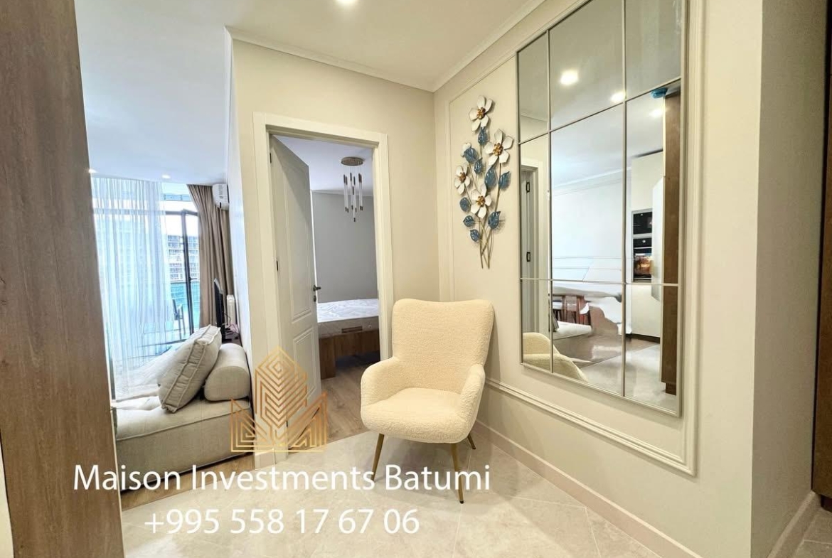 Two room apartment in Bagrationi Residence