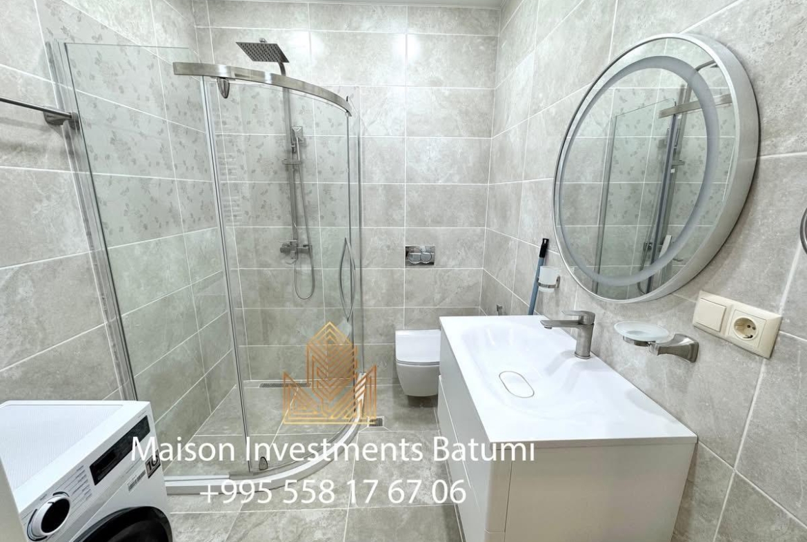 Two room apartment in Bagrationi Residence
