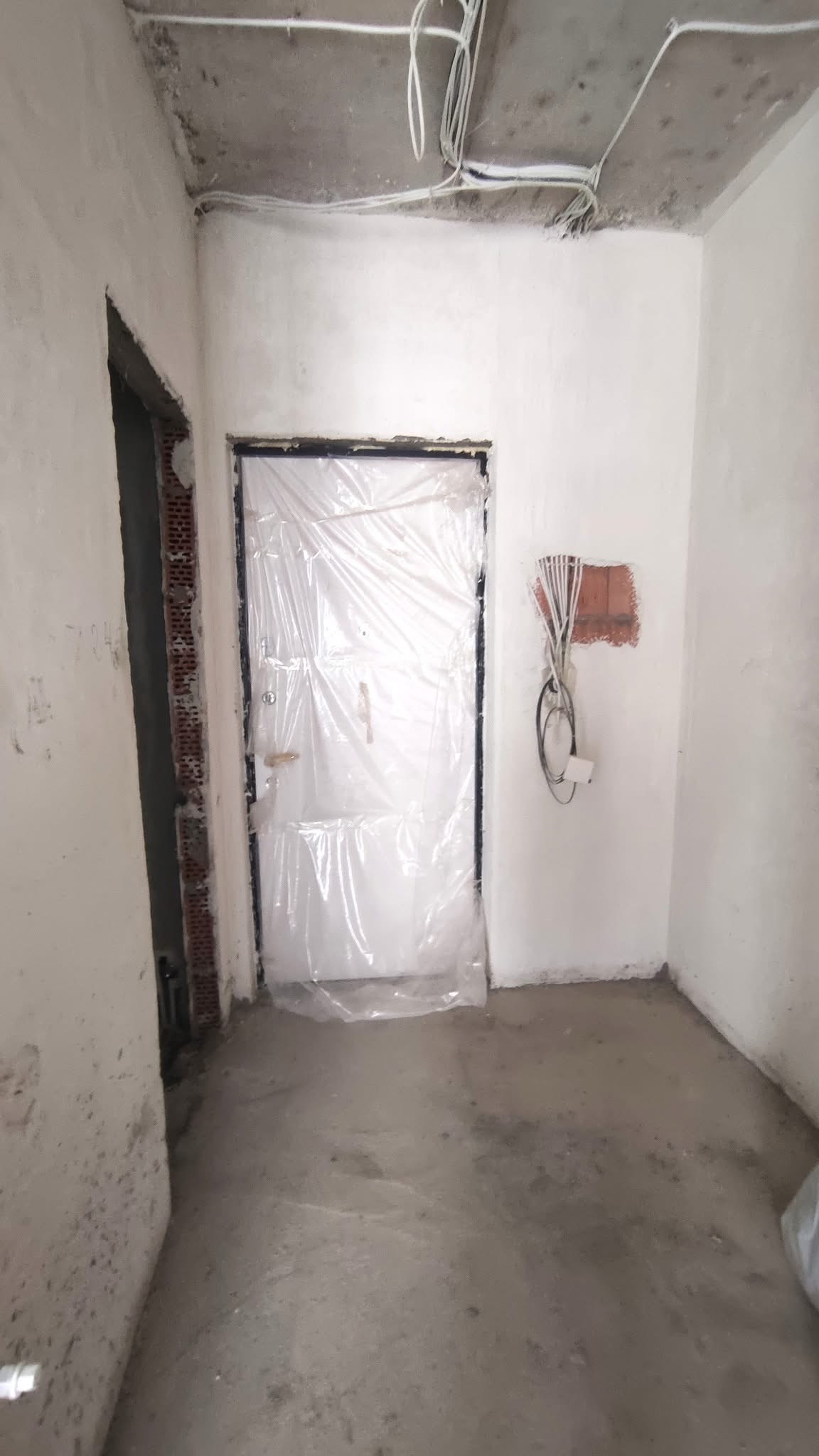 Two room apartment for sale in