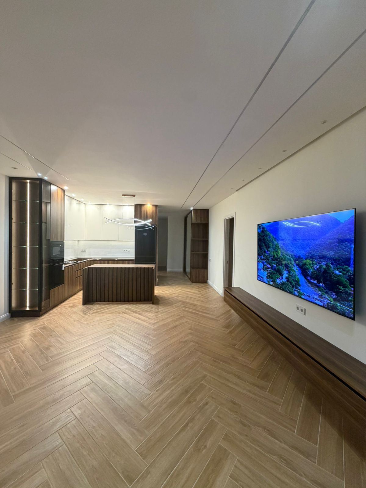 Three room apartment on Inasaridze street