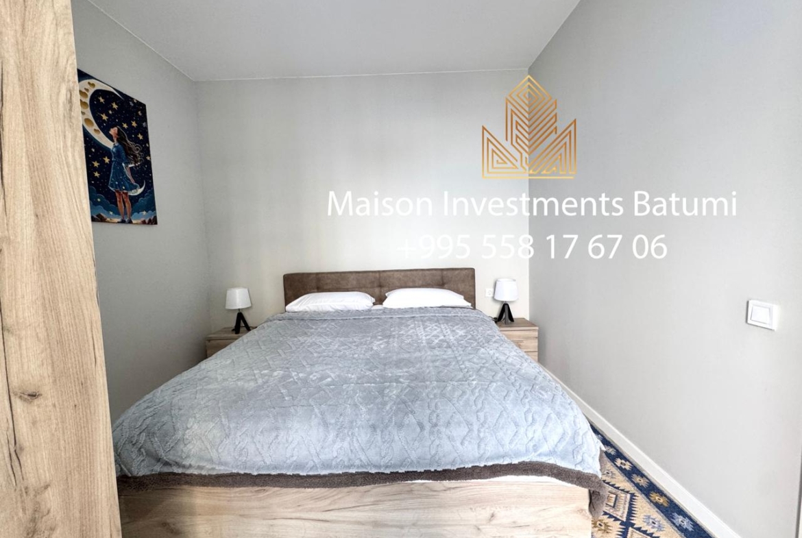 Two room apartment in Komunna Tower