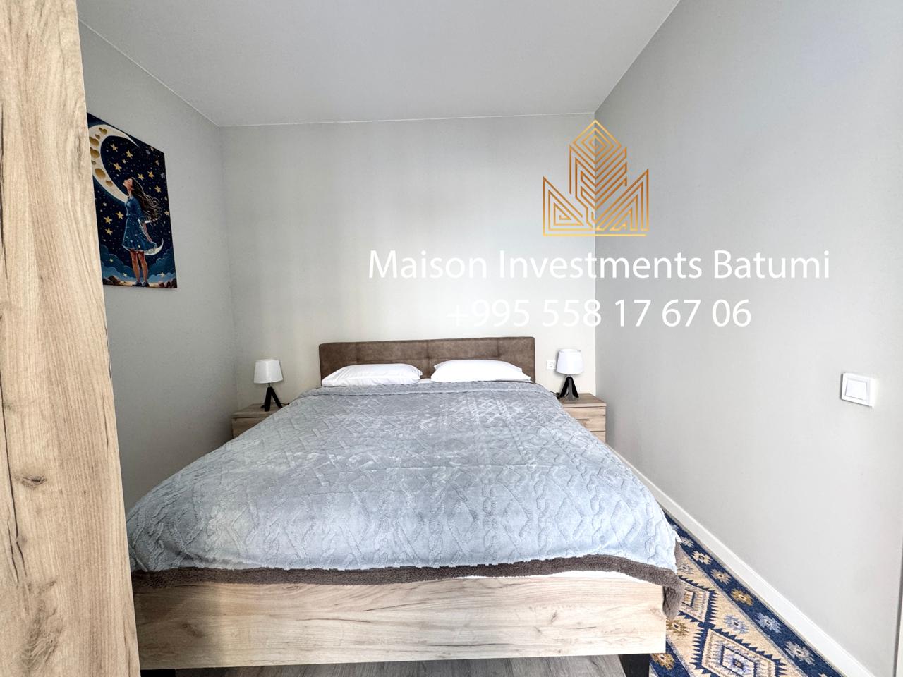 Two room apartment in Komunna Tower